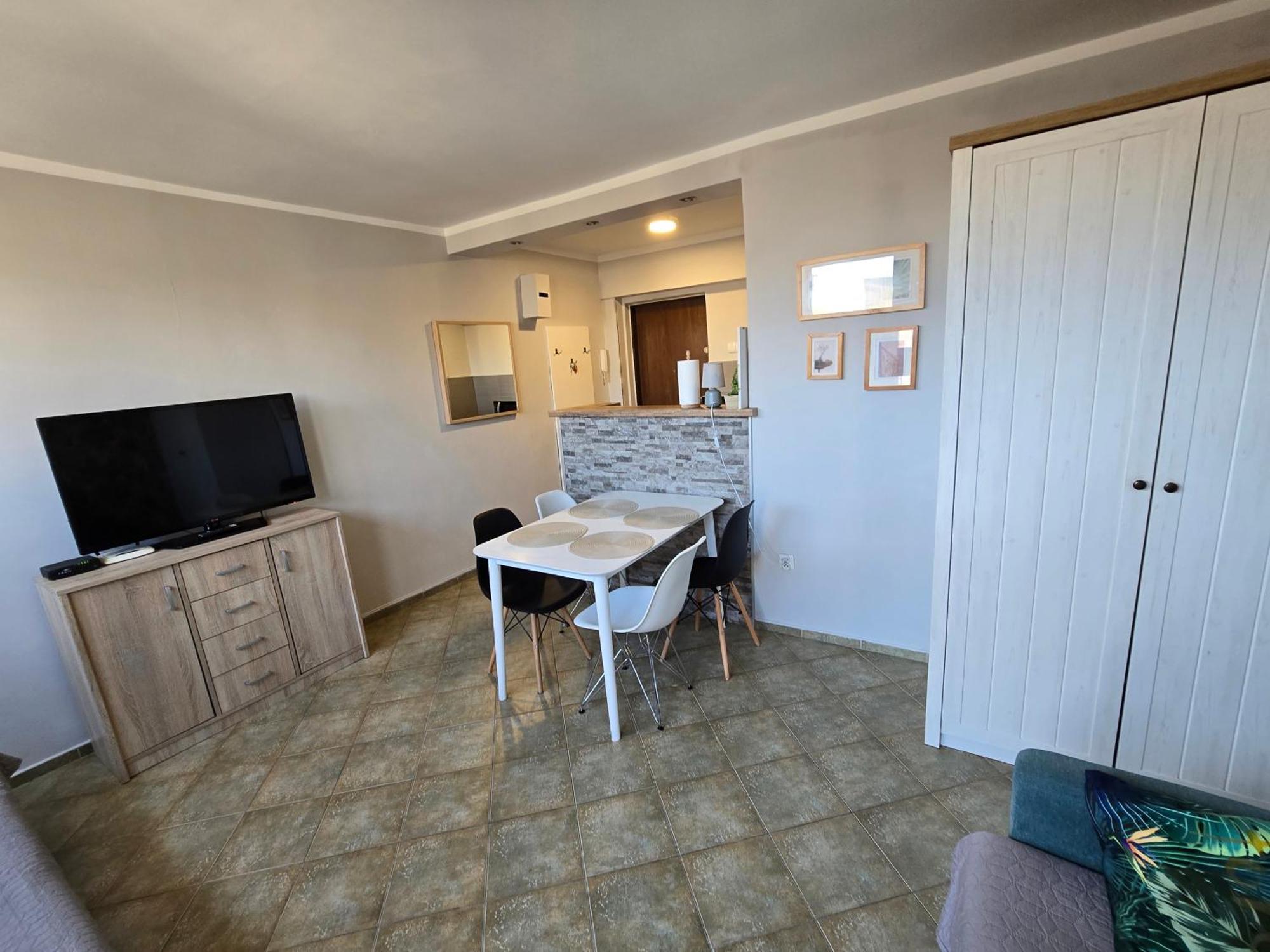 Apartament Sloneczny ชวีโนวิชแจ ภายนอก รูปภาพ